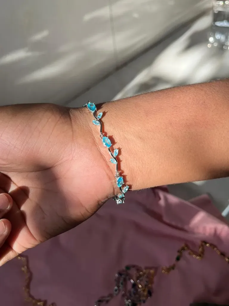 sky blue tulip bracelet