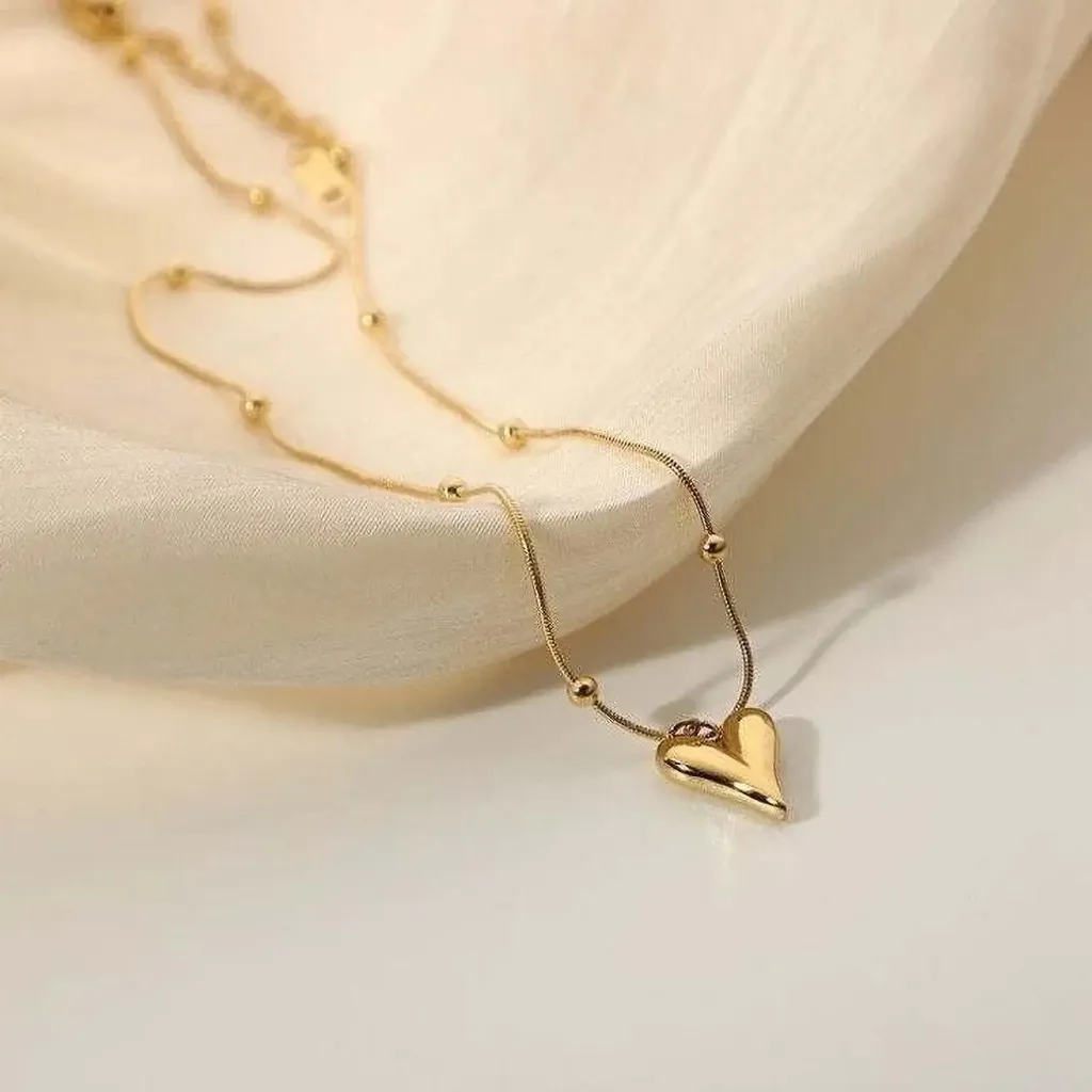 Gold-Plated Anti Tarnish Heart Themed Stainless Steel Pendant Necklace